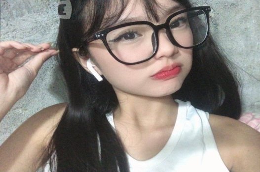 cncmeng8 sex Thằng bạn để bồ nó đang nứng lồn rồi đi ngủ và cái kết
